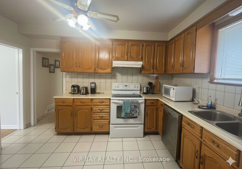 172-pemberton-avenue-north-york-ontario-c12376188