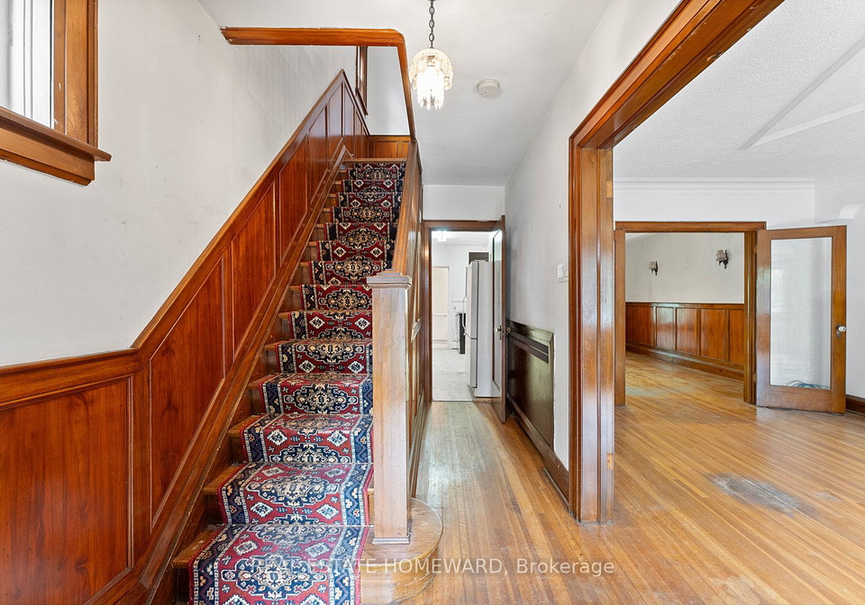 285-st-germain-avenue-toronto-ontario-c12376337