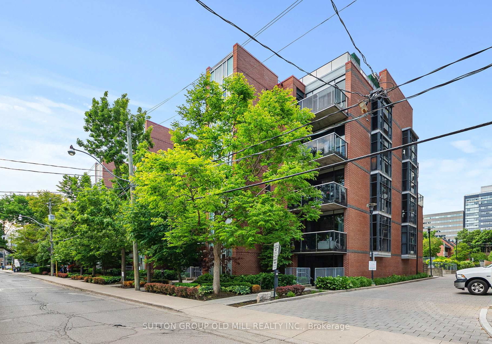 62-niagara-street-toronto-ontario-c12376446