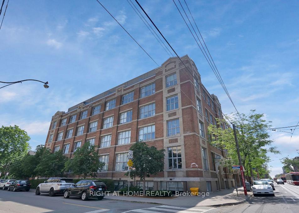955-queen-street-w-toronto-ontario-c12376791