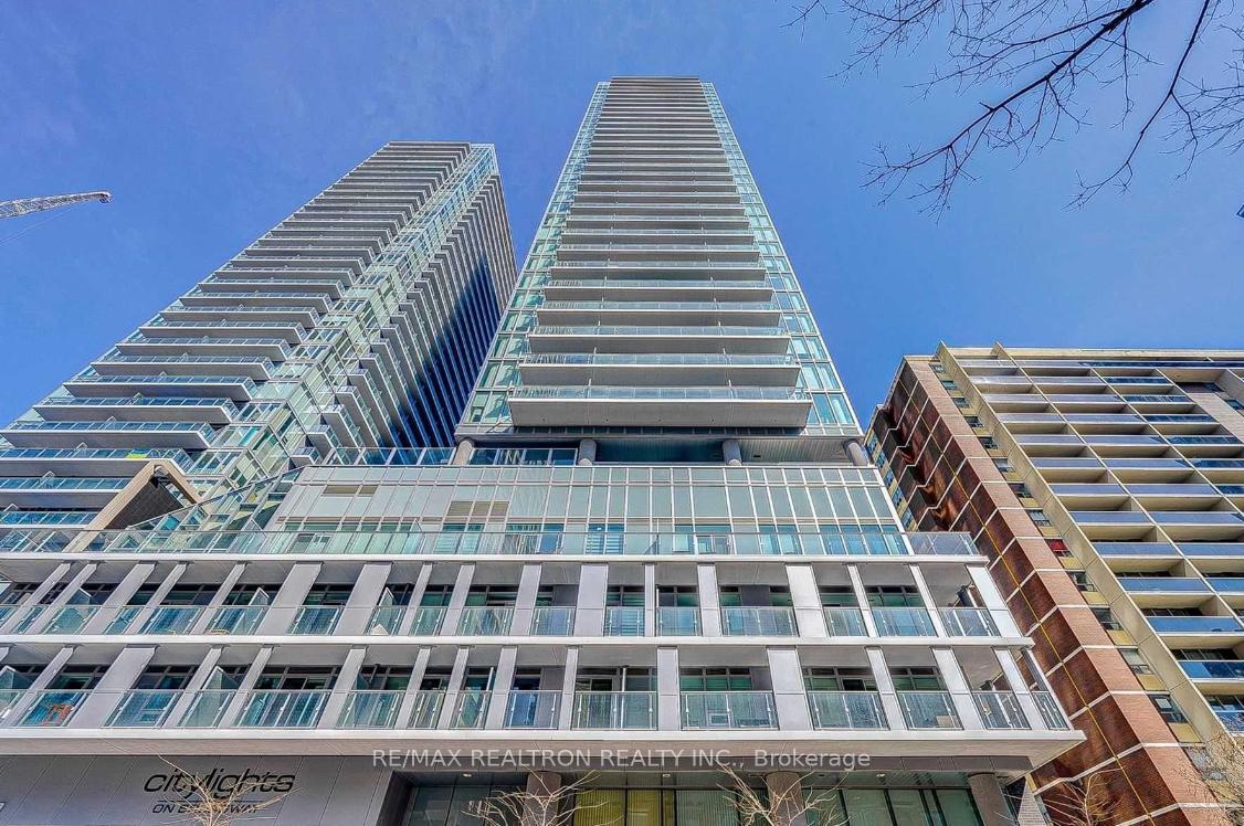 195-redpath-avenue-toronto-ontario-c12376848