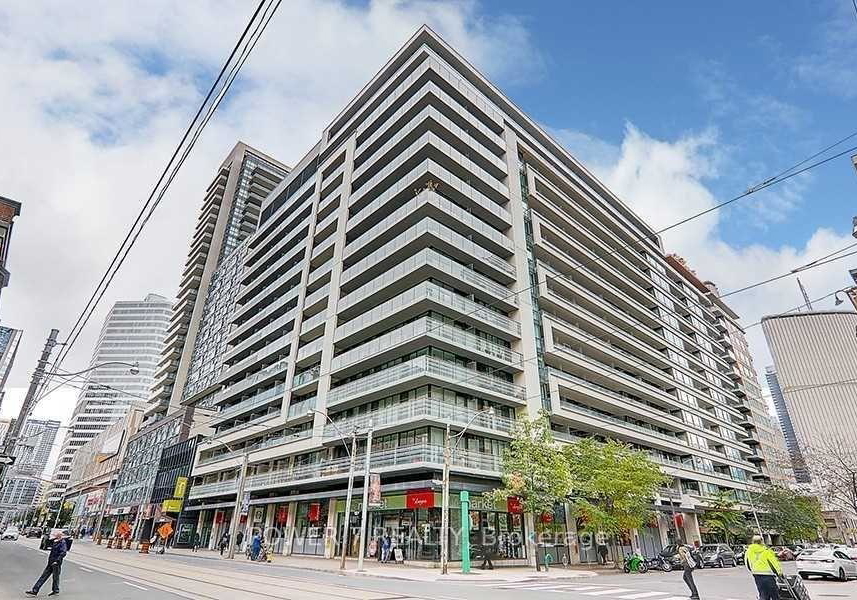 111-elizabeth-street-toronto-ontario-c12377101