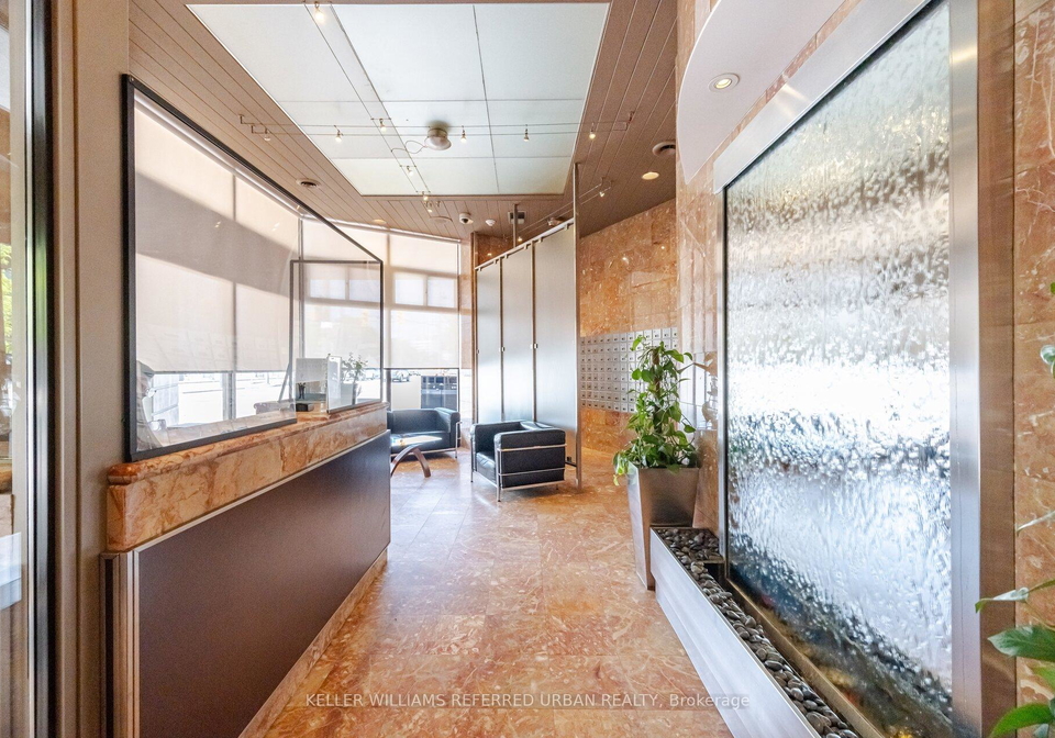 270-queens-quay-w-toronto-ontario-c12377152