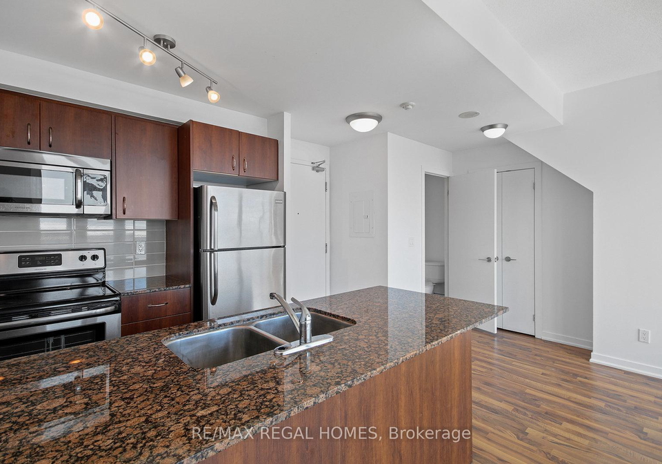 55-east-liberty-street-toronto-ontario-c12377219
