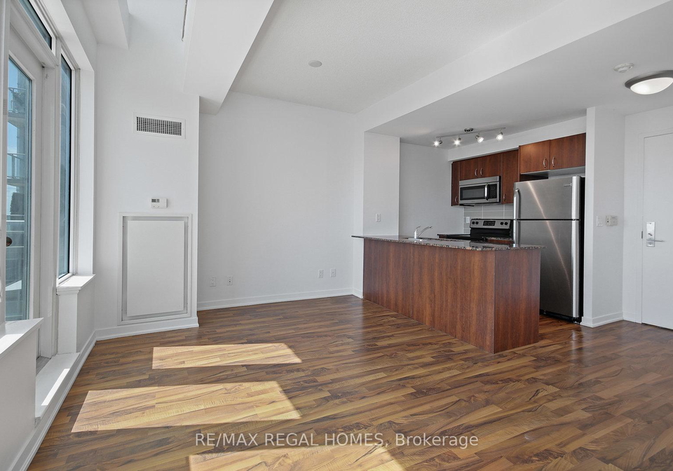 55-east-liberty-street-toronto-ontario-c12377219