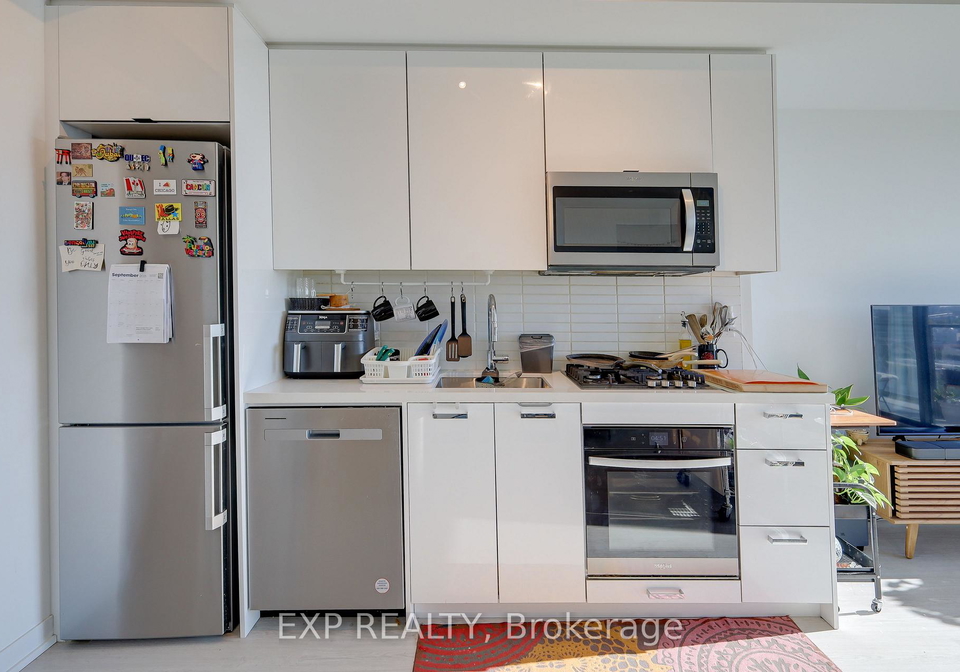 195-mccaul-street-toronto-ontario-c12377537
