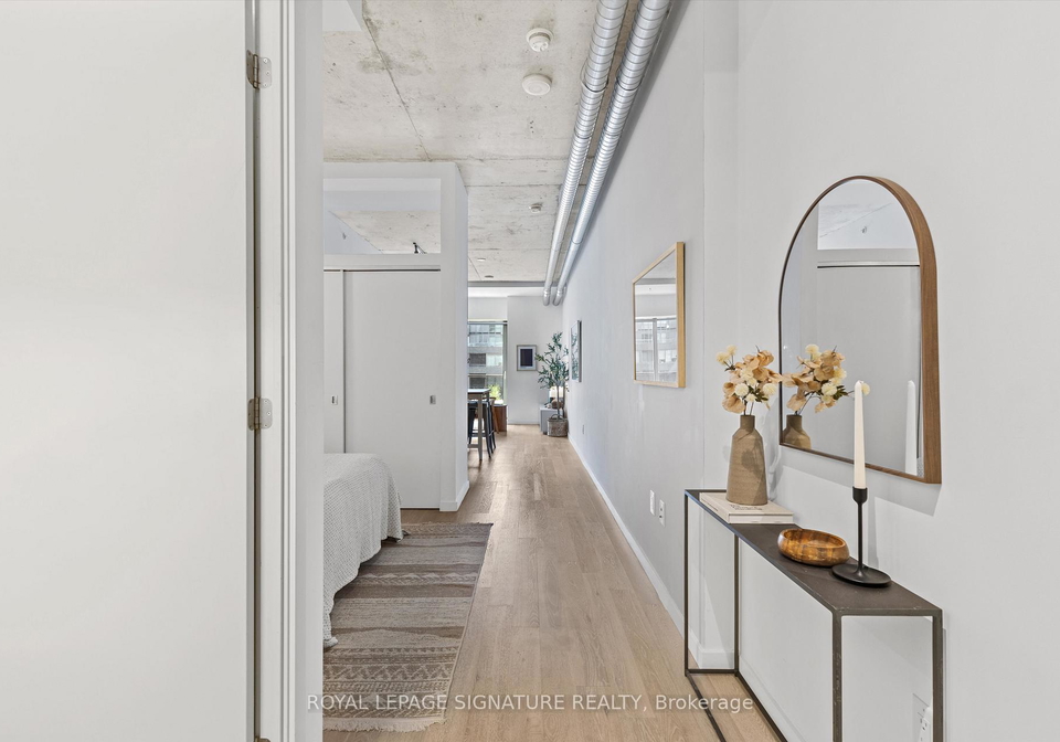 170-bayview-avenue-toronto-ontario-c12377622