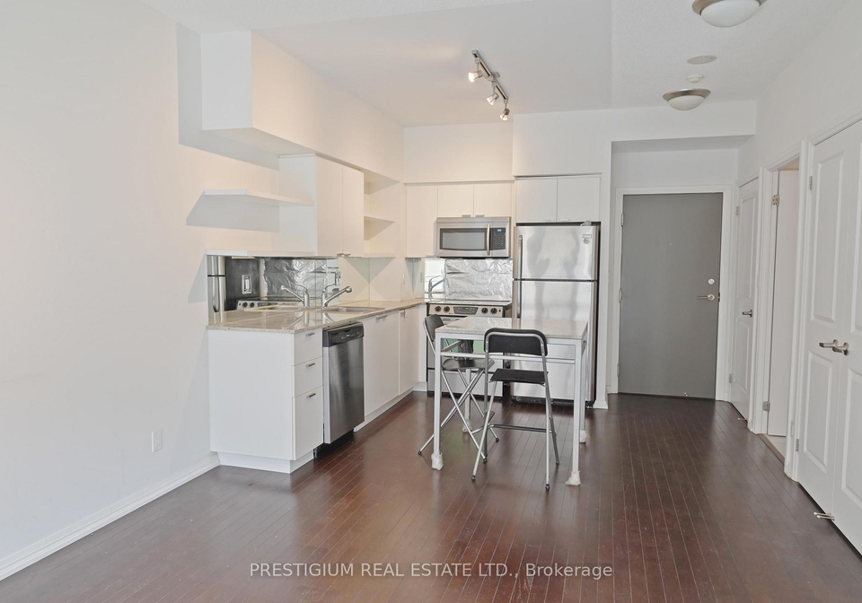35-hayden-street-toronto-ontario-c12377643