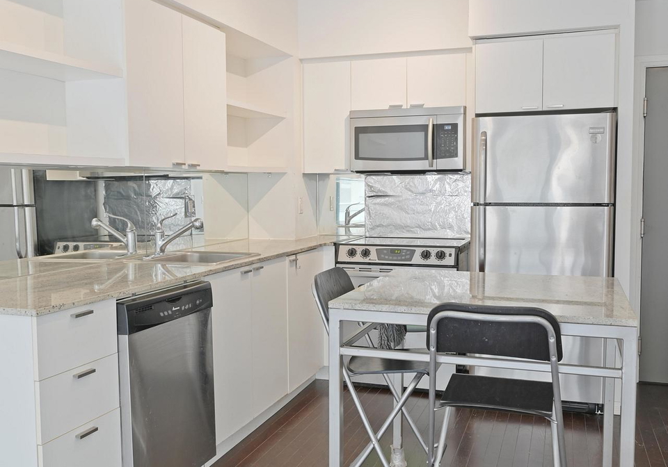 35-hayden-street-toronto-ontario-c12377643