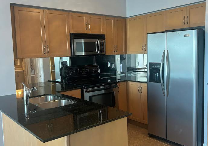212-eglinton-avenue-e-toronto-ontario-c12377791