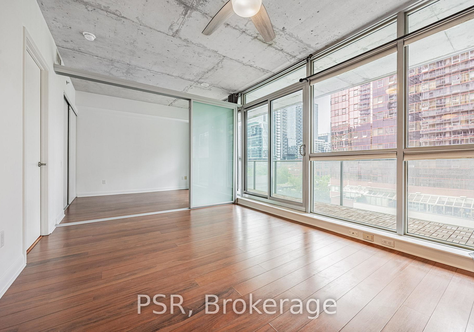 375-king-street-w-toronto-ontario-c12377906