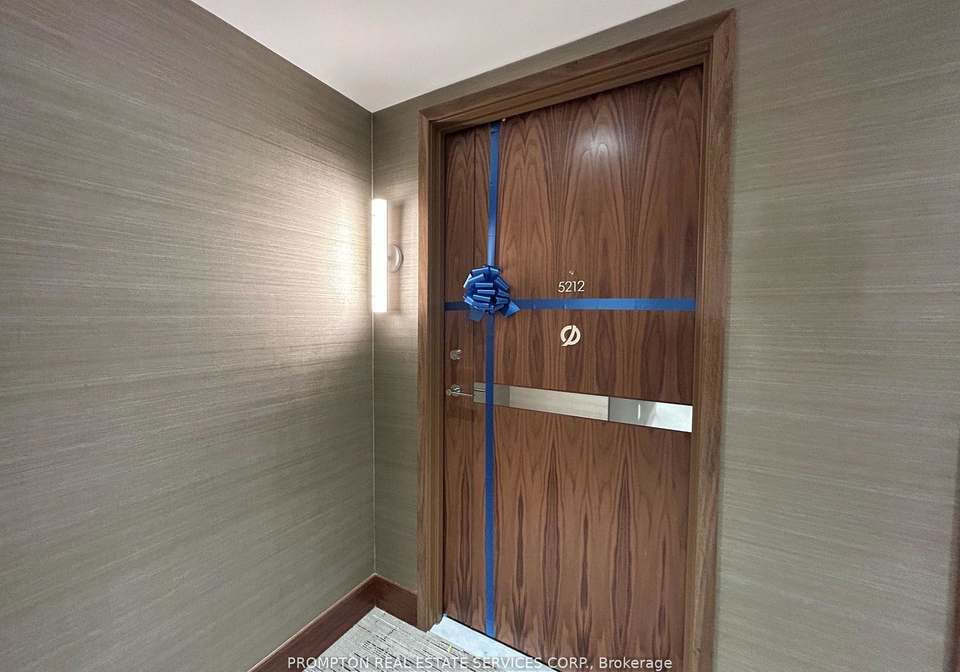1-concord-cityplace-way-toronto-ontario-c12377970