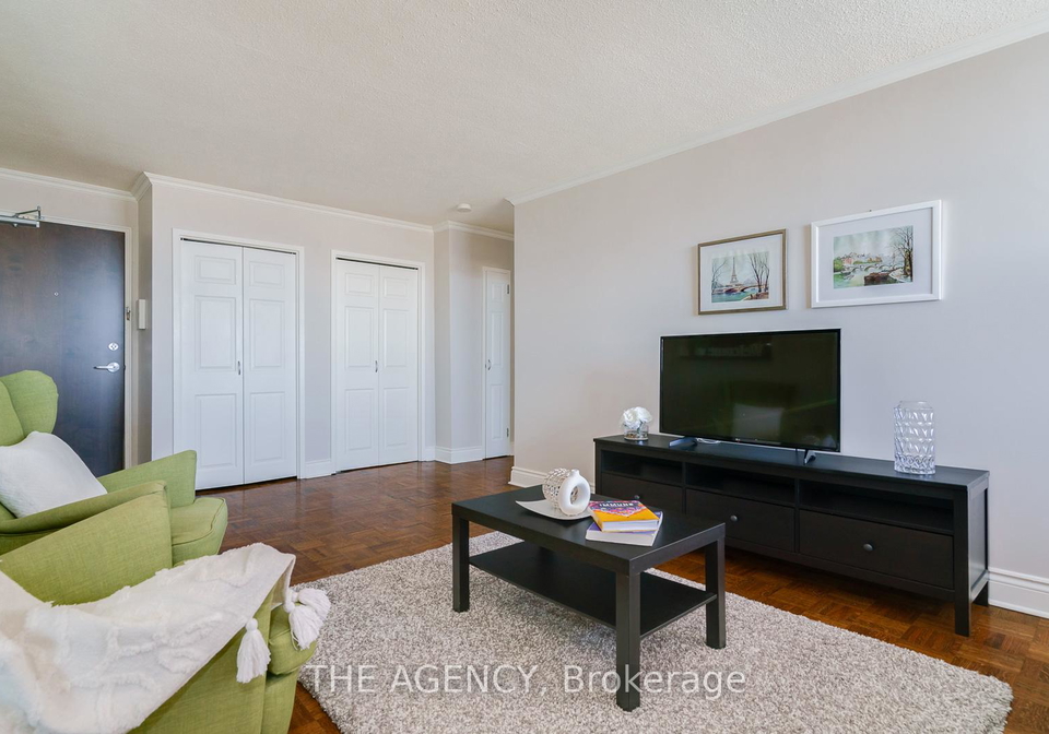 5949-yonge-street-north-york-ontario-c12377996