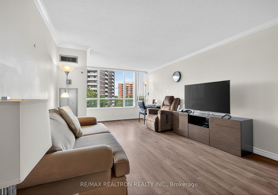 1101-steeles-avenue-w-toronto-ontario-c12378180