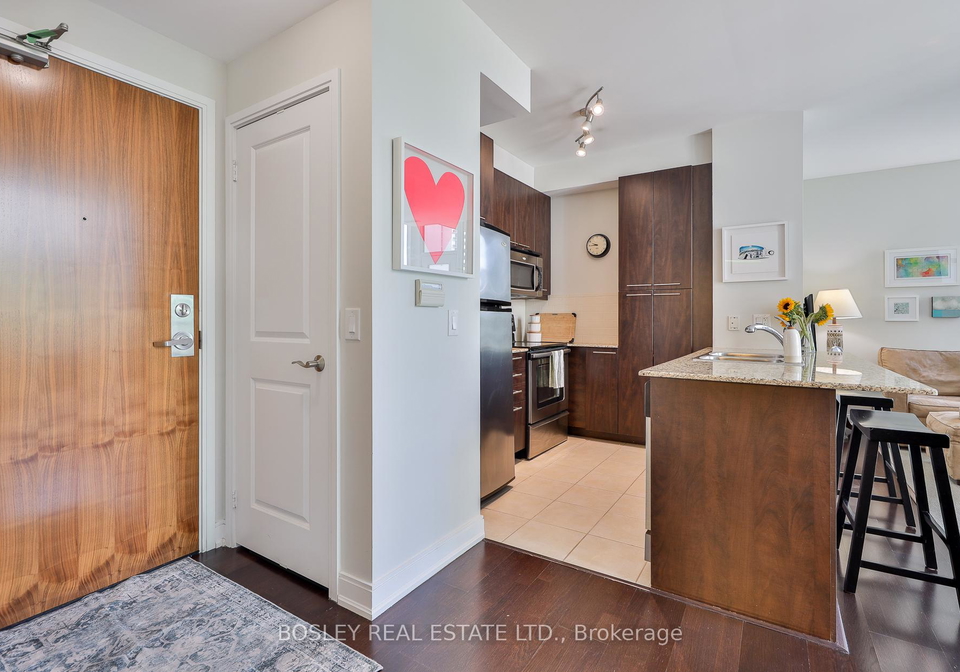 88-broadway-avenue-toronto-ontario-c12378182
