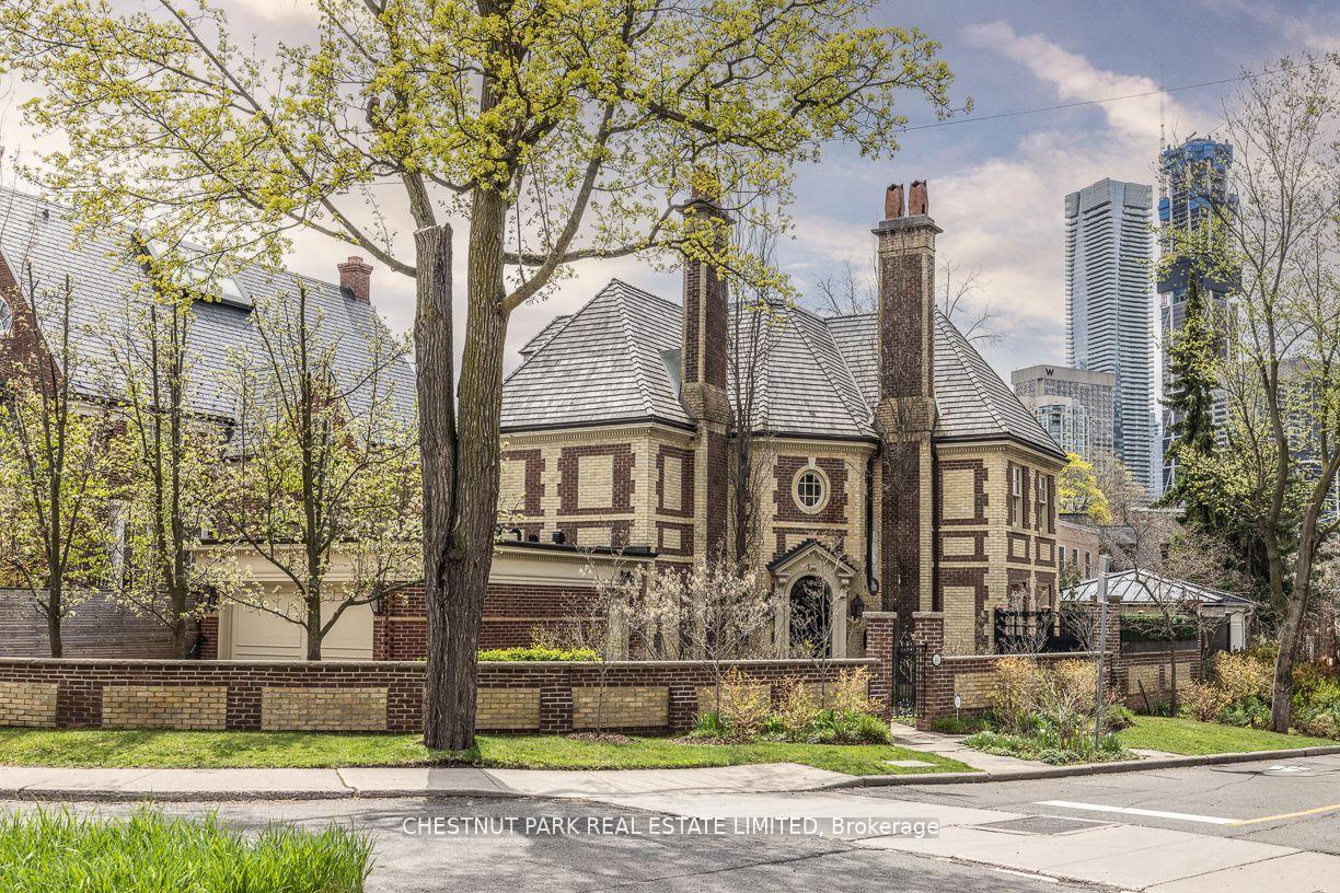 45-south-drive-toronto-ontario-c12378216