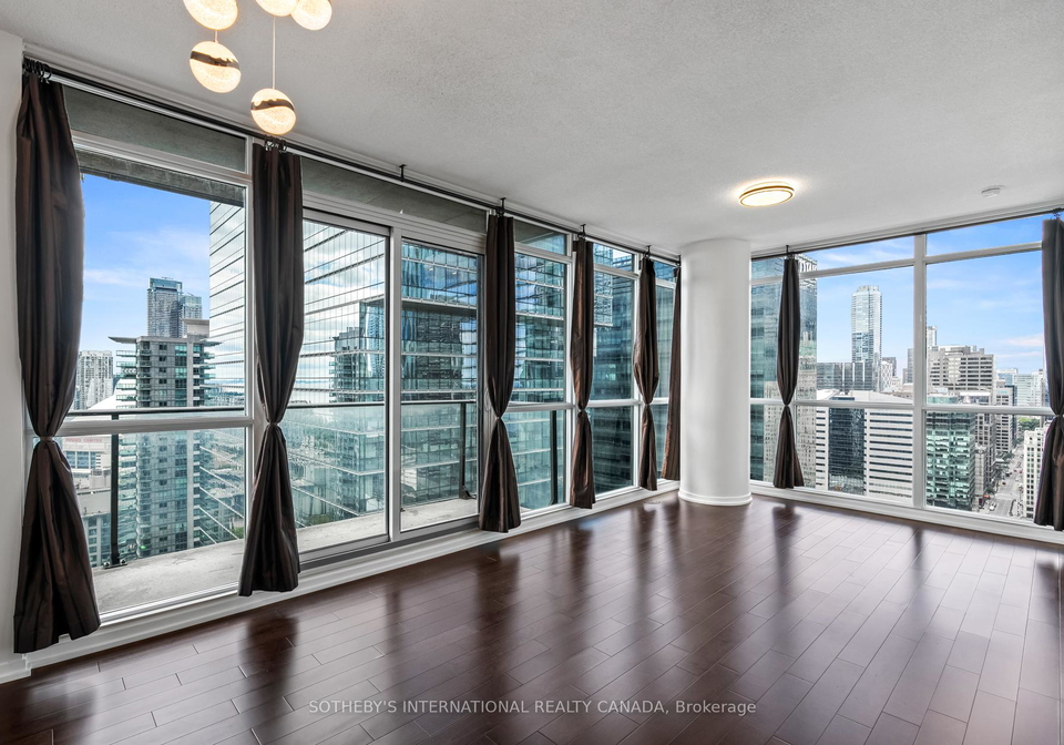 55-bremner-boulevard-toronto-ontario-c12378233
