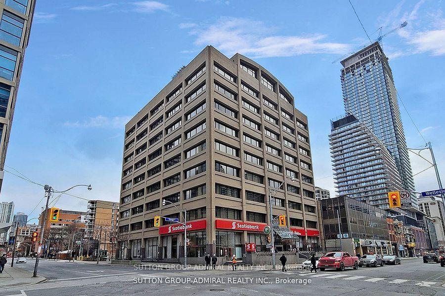 555-yonge-street-toronto-ontario-c12378471