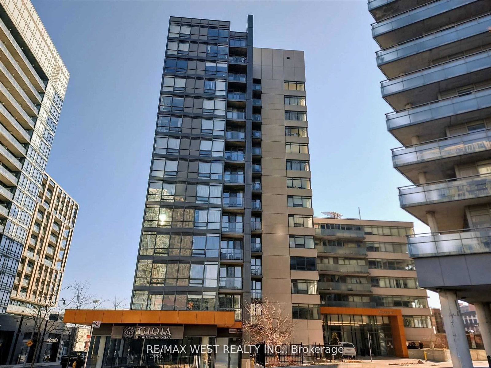 20-joe-shuster-way-toronto-ontario-c12378843
