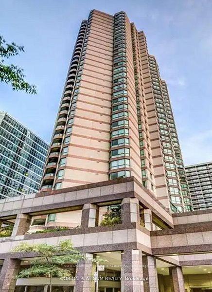 38-elm-street-toronto-ontario-c12379020