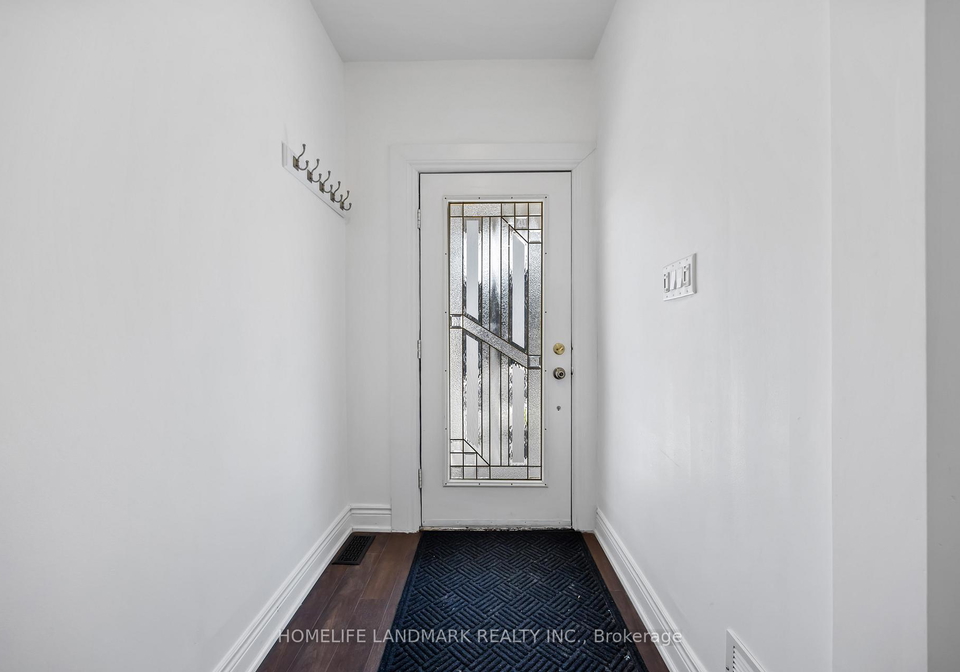 160-humewood-drive-toronto-ontario-c12379252