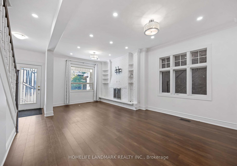 160-humewood-drive-toronto-ontario-c12379252