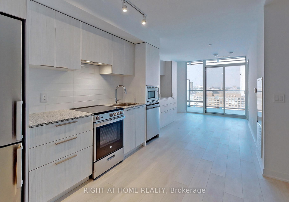 18-maitland-terrace-toronto-ontario-c12379277