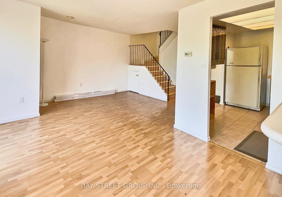 165-cherokee-boulevard-north-york-ontario-c12379313