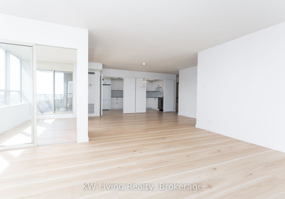 205-wynford-drive-east-york-ontario-c12379314