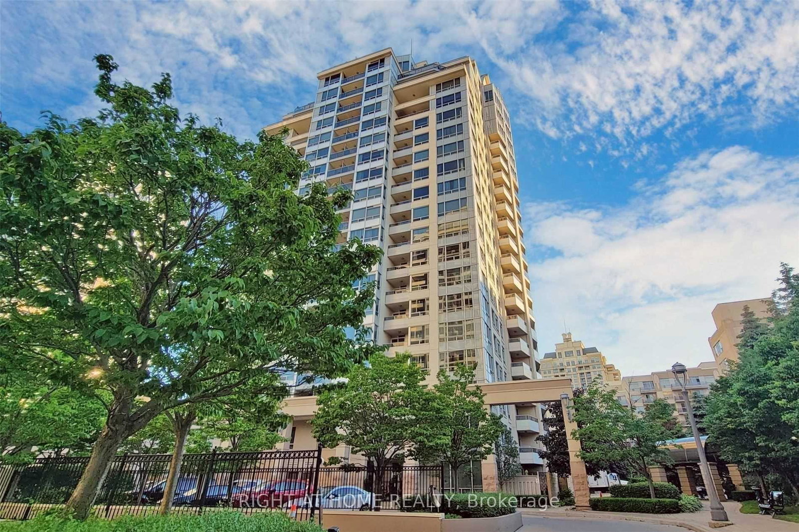 2-rean-drive-north-york-ontario-c12379351