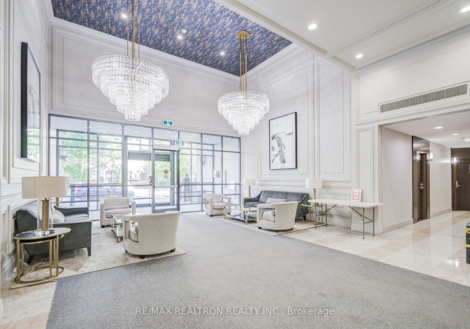 35-hollywood-avenue-north-york-ontario-c12380055
