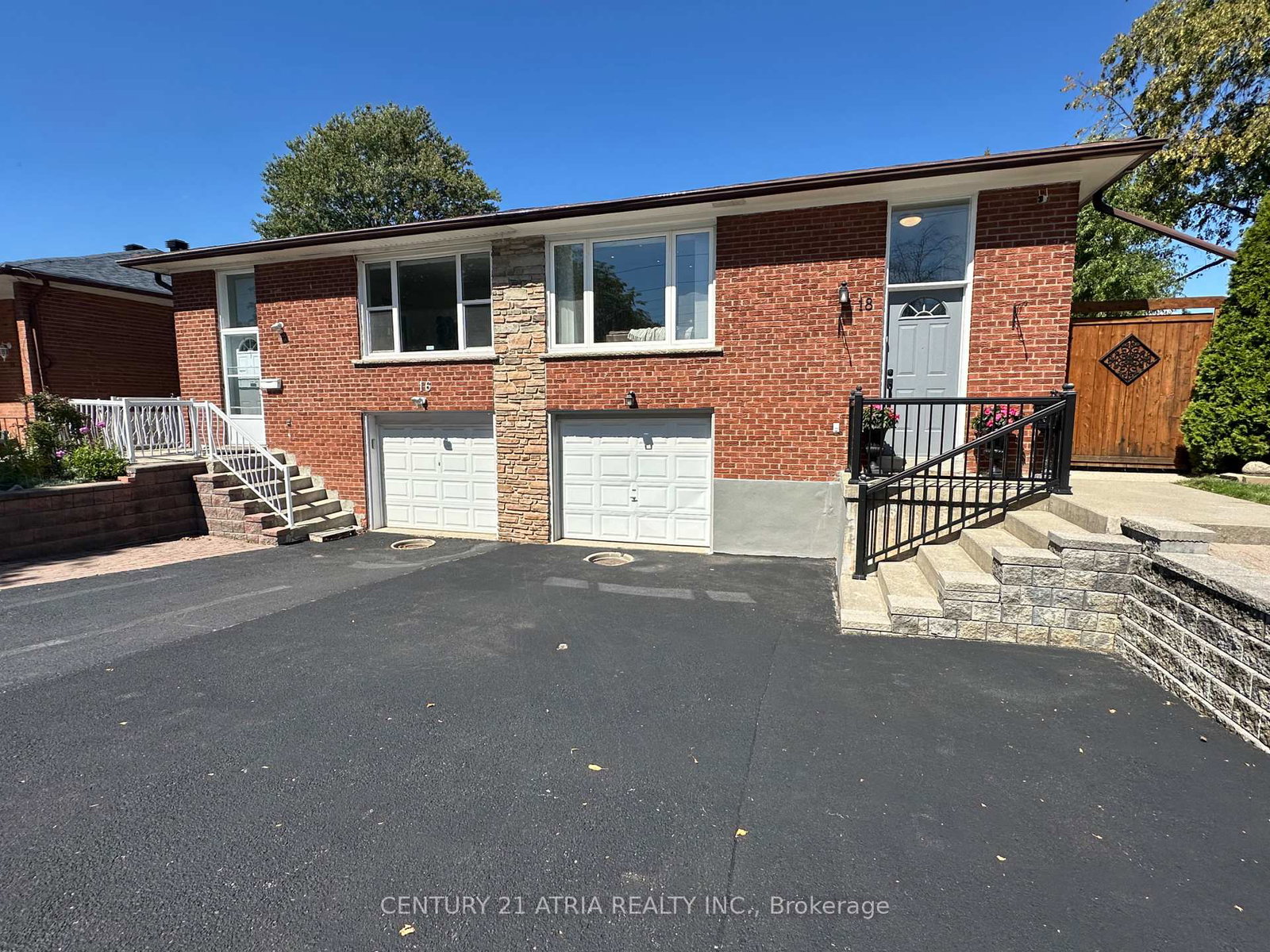 18-reiber-crescent-north-york-ontario-c12380642