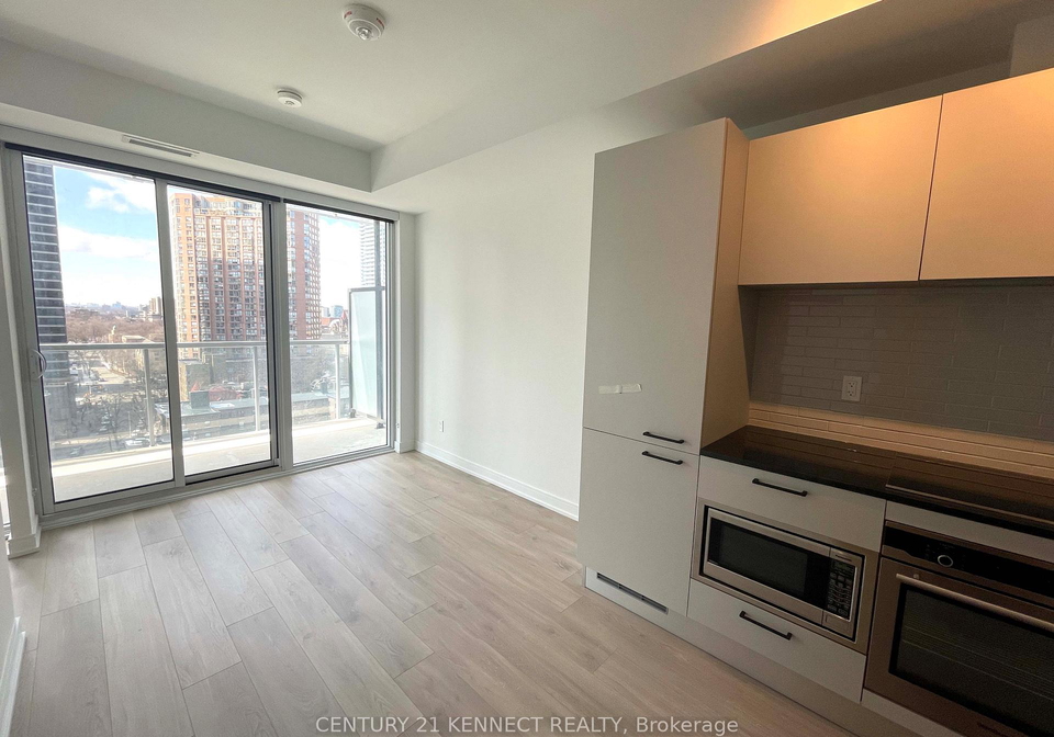 3-gloucester-street-toronto-ontario-c12381040