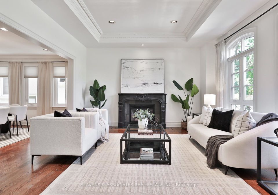 523-fairlawn-avenue-toronto-ontario-c12381048
