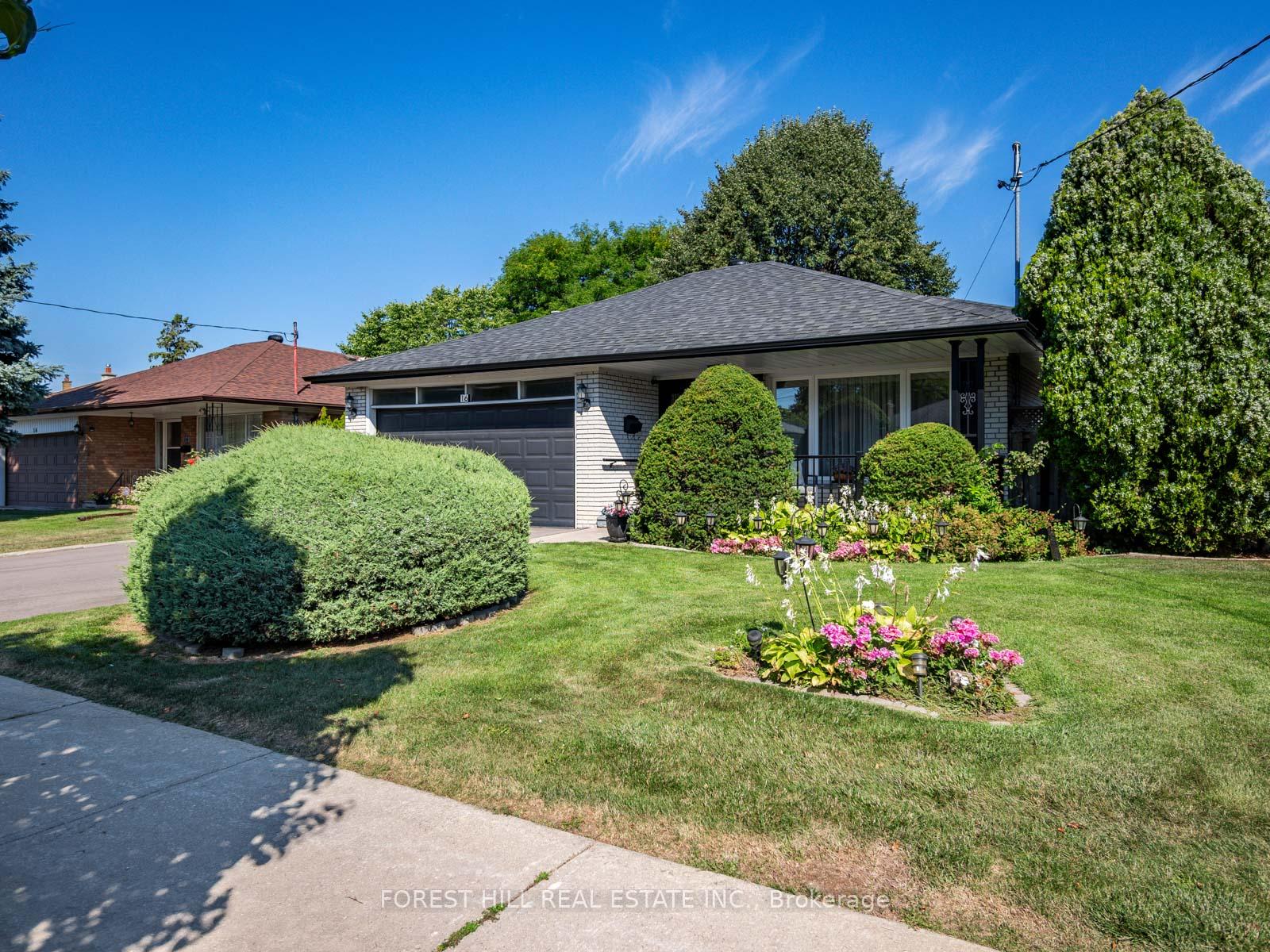 16-oldborough-circle-north-york-ontario-c12381154