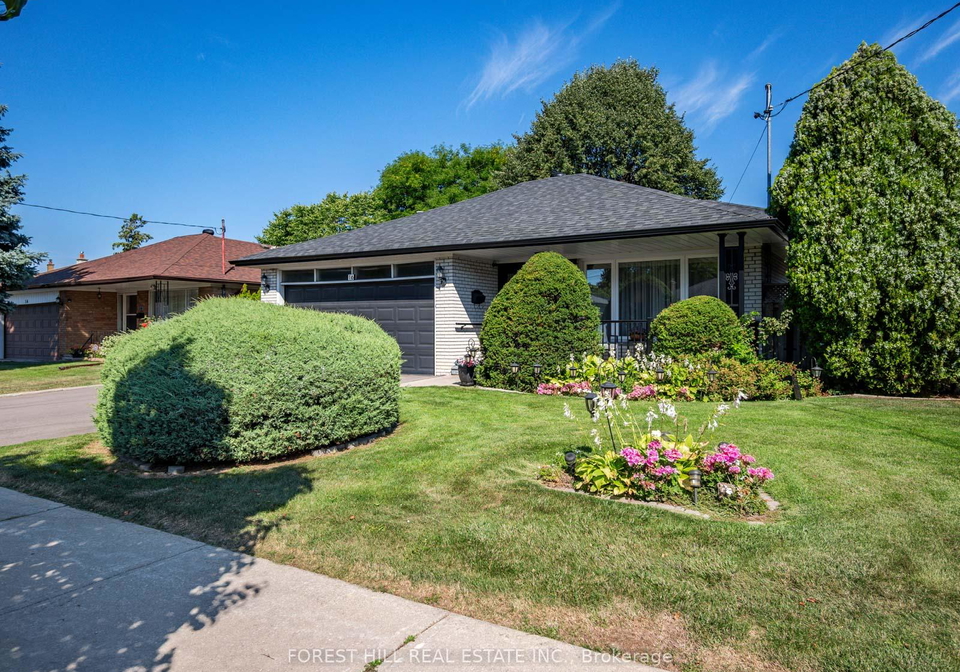16-oldborough-circle-north-york-ontario-c12381154