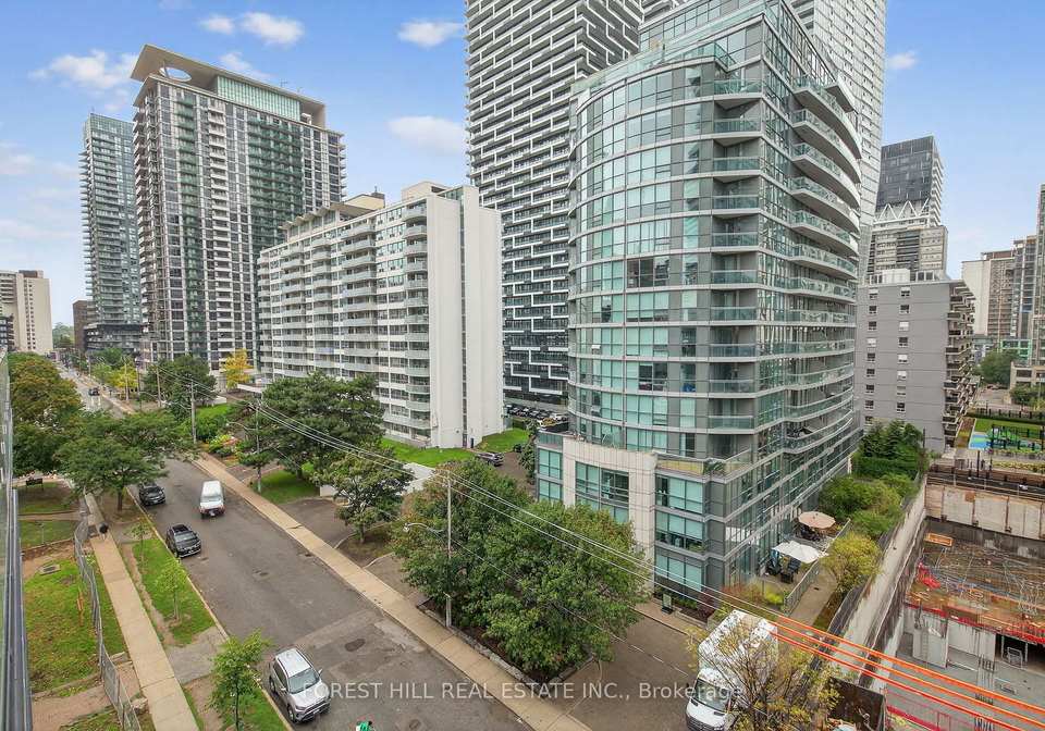 161-roehampton-avenue-toronto-ontario-c12381333