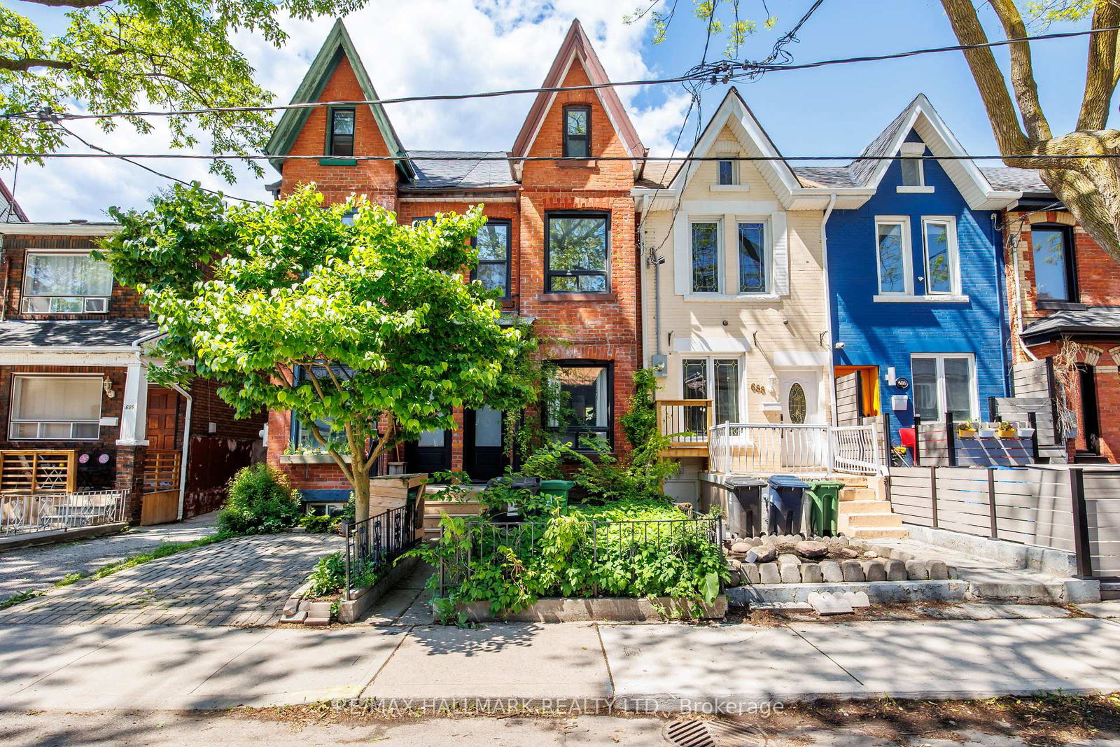 690-adelaide-street-w-toronto-ontario-c12381430