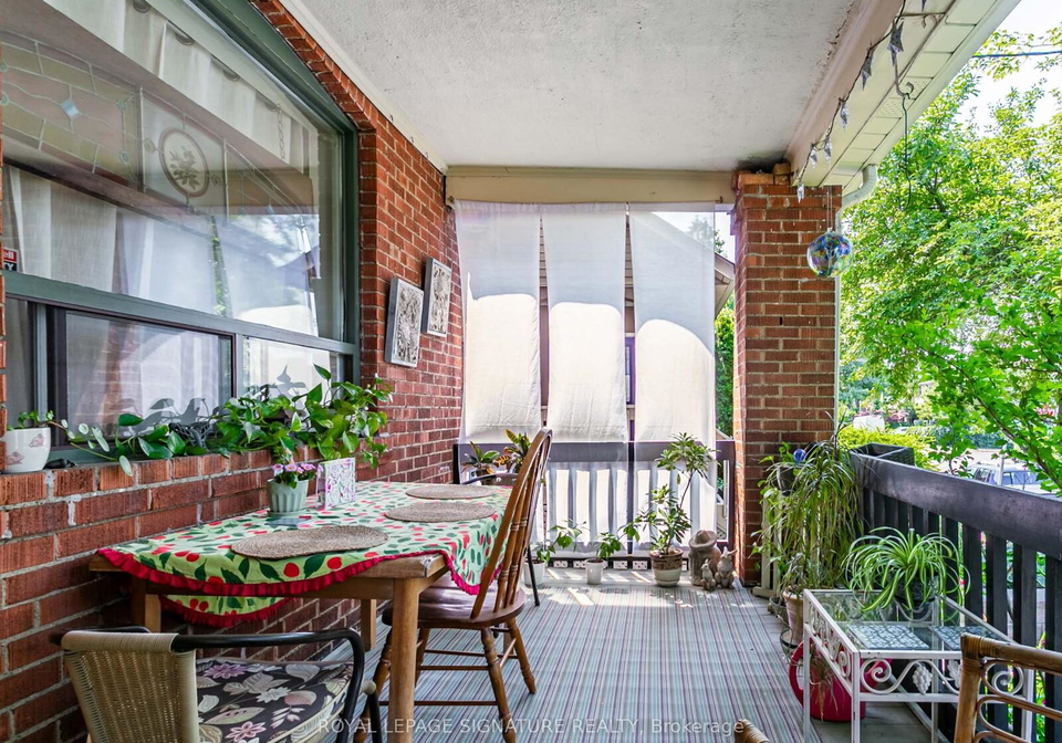 209-arlington-avenue-toronto-ontario-c12381499
