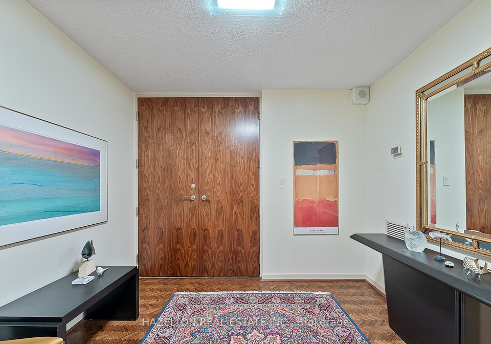 66-collier-street-toronto-ontario-c12381508