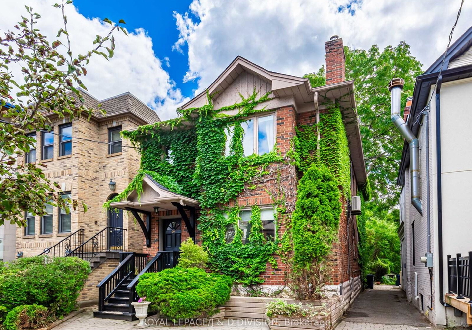 311-keewatin-avenue-toronto-ontario-c12381614