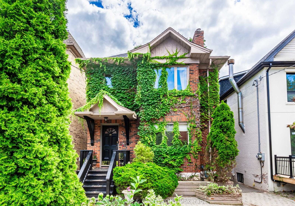 311-keewatin-avenue-toronto-ontario-c12381614