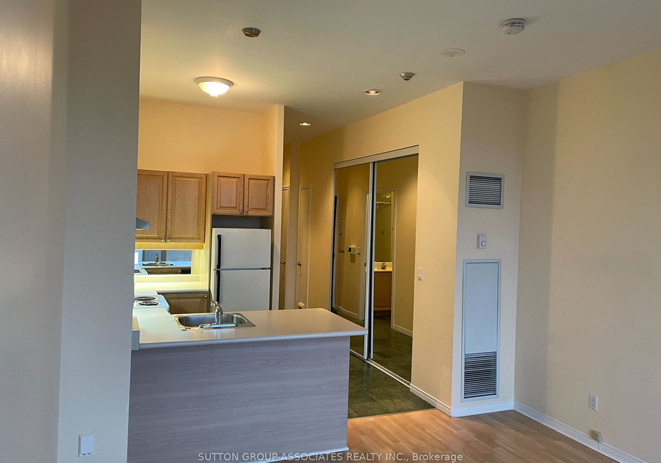 7-king-street-e-toronto-ontario-c12381669