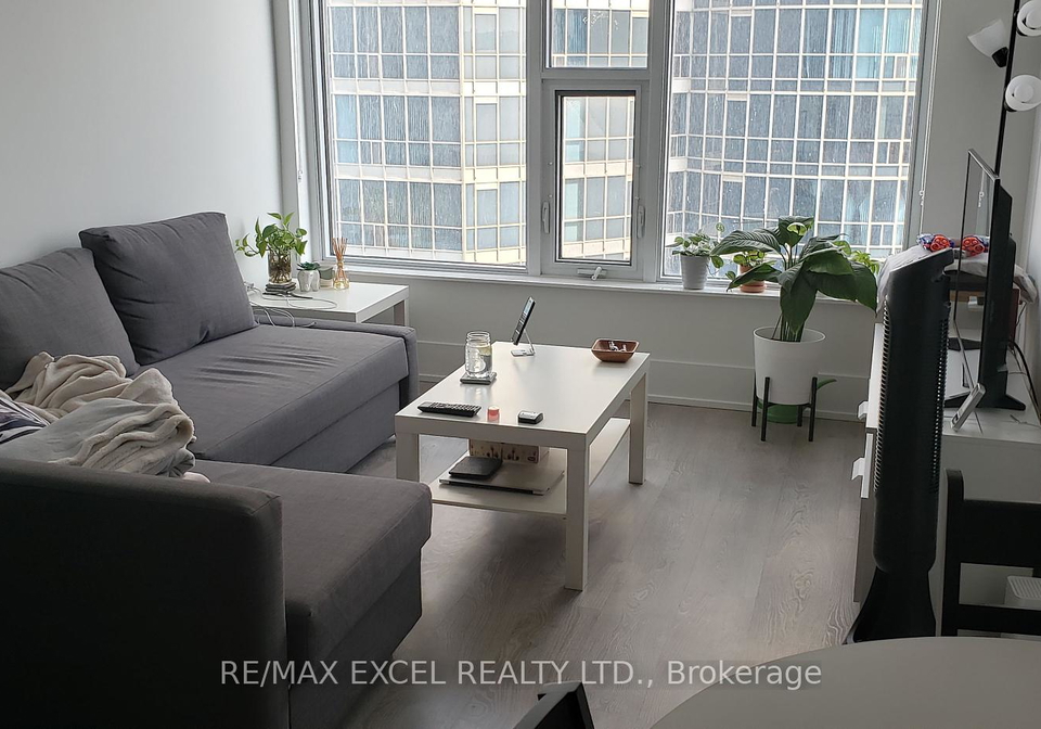10-york-street-toronto-ontario-c12381671