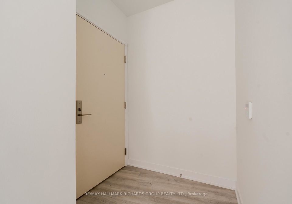 15-richardson-street-toronto-ontario-c12382248