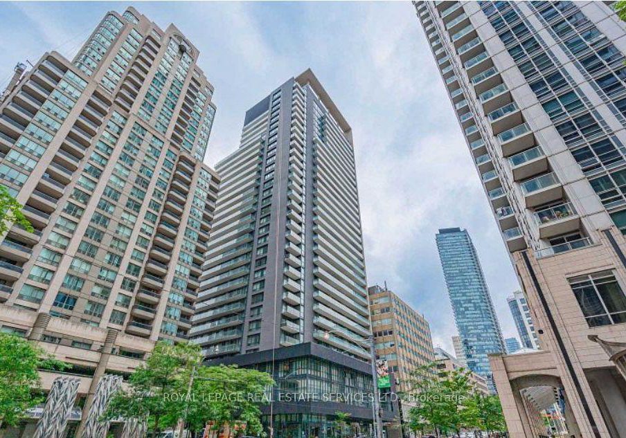 770-bay-street-toronto-ontario-c12382400
