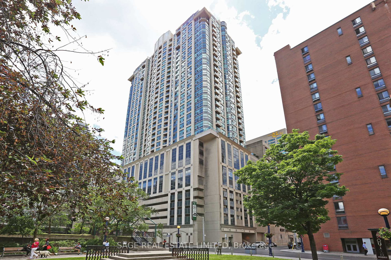 8-park-road-toronto-ontario-c12382464
