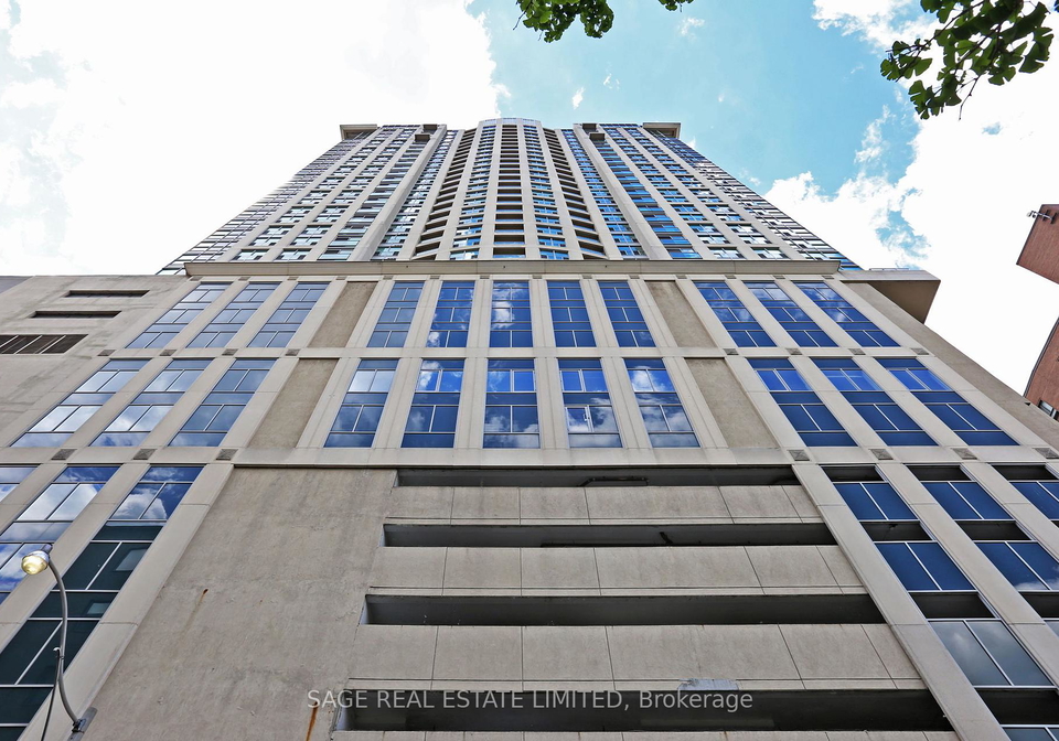 8-park-road-toronto-ontario-c12382464