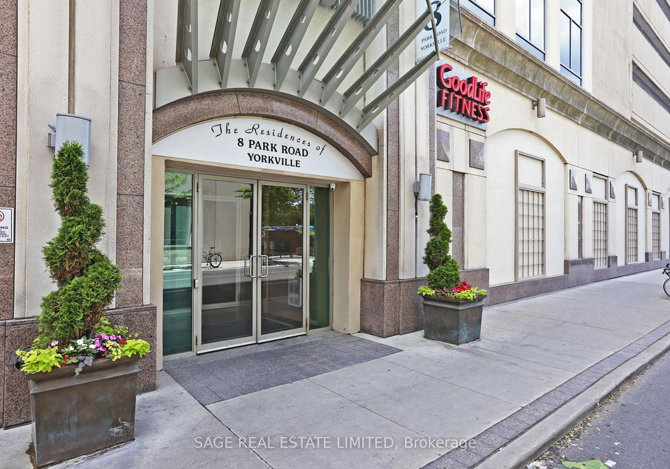 8-park-road-toronto-ontario-c12382464