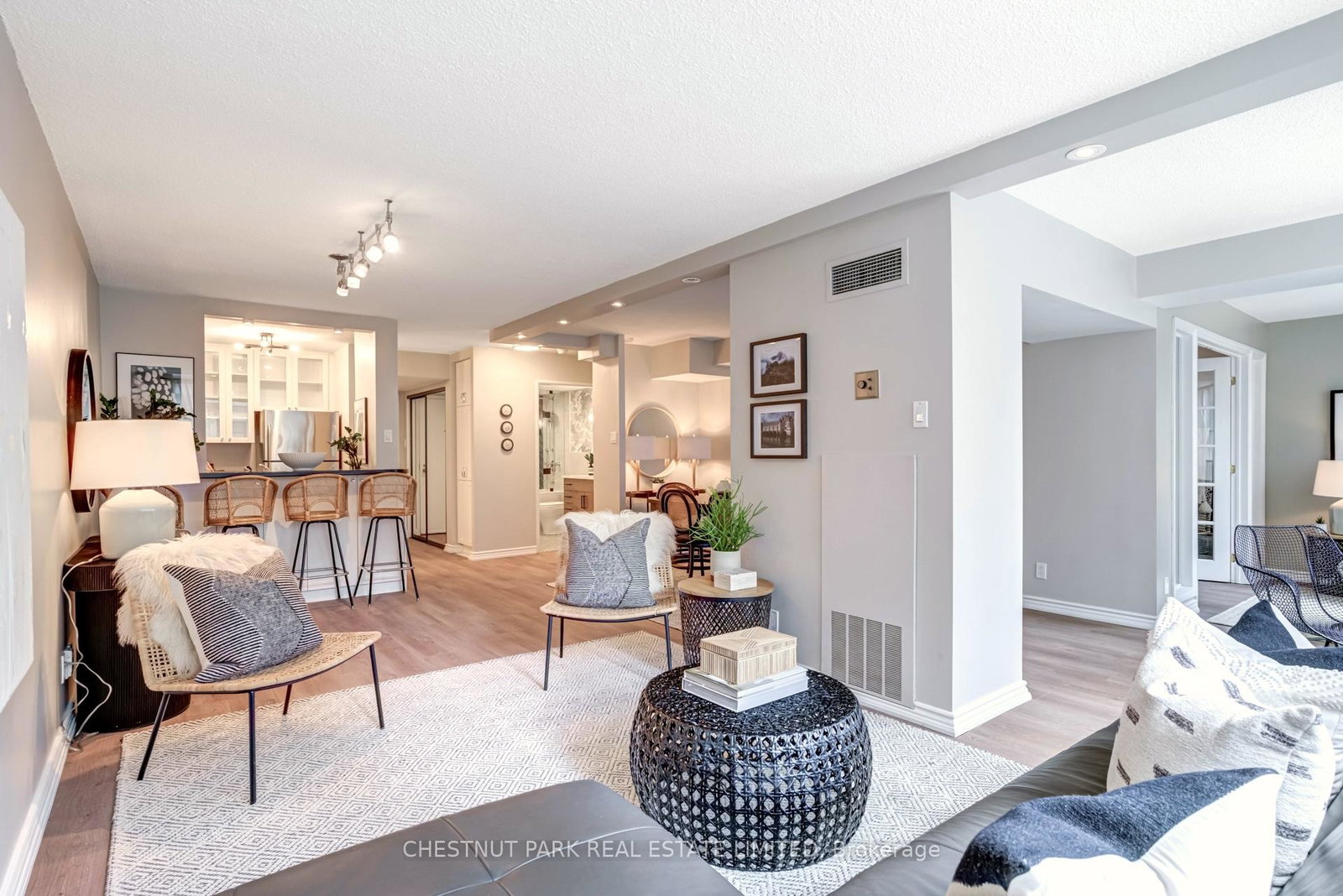 92-king-street-e-toronto-ontario-c12382523